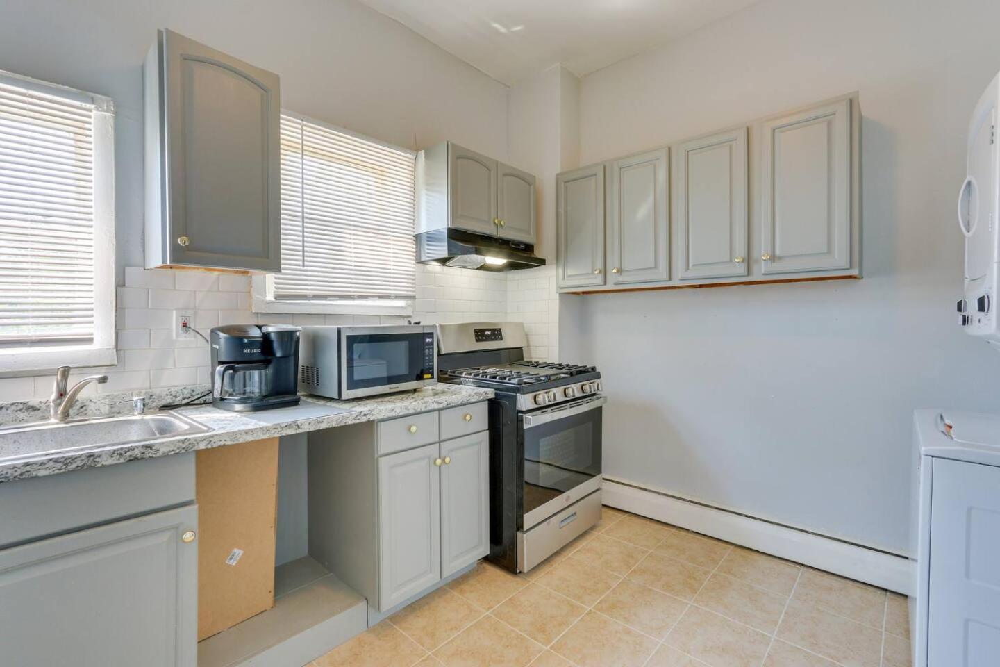 Clinton Hills - Newark Hotel Ngoại thất bức ảnh
