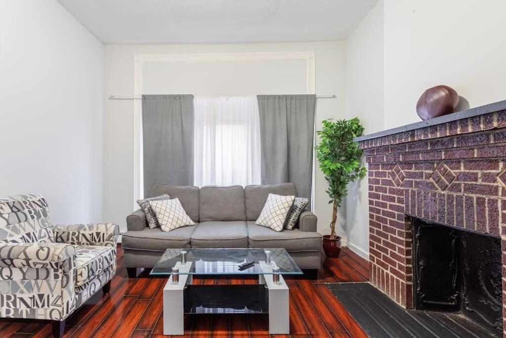 Clinton Hills - Newark Hotel Ngoại thất bức ảnh