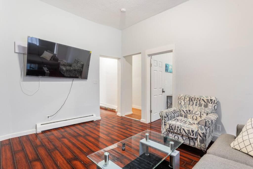 Clinton Hills - Newark Hotel Ngoại thất bức ảnh