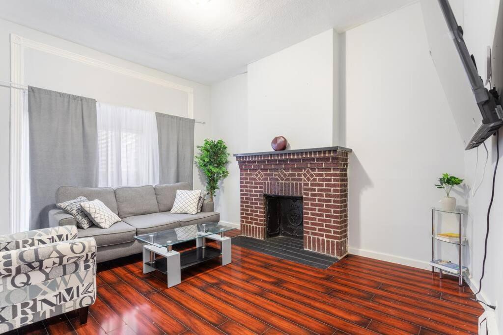 Clinton Hills - Newark Hotel Ngoại thất bức ảnh